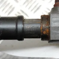 Toyota Land Cruiser (J150) Injecteur de carburant 2367011010