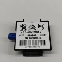 Peugeot 3008 II Antenne GPS 9832982380