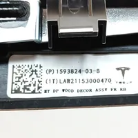 Tesla Model Y Muu etuoven verhoiluelementti 159382403B