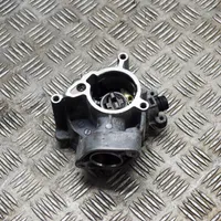 Volkswagen Golf VII Vacuum pump 06L145100F