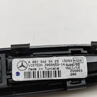 Mercedes-Benz GLA W156 Anzeige Display Einparkhilfe Parktronic PDC A0015425423