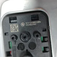 BMW 5 G30 G31 Interruttore/pulsante cambio 6884004