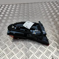 BMW 7 G11 G12 Lampy tylnej klapy bagażnika 7342970