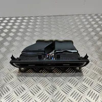 BMW 7 F01 F02 F03 F04 Moldura protectora de la rejilla de ventilación del panel 9112151