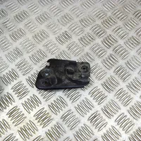 Audi A3 S3 8V Anello/gancio chiusura/serratura del vano motore/cofano 8V0823186B