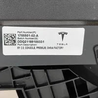 Tesla Model Y Keskikonsoli 175550102A