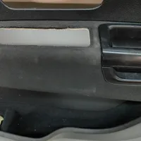 Volkswagen Amarok Rivestimento del pannello della portiera anteriore 2HH867104B