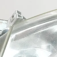 Toyota Hilux (AN10, AN20, AN30) Lampa przednia 811100K080