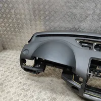 Volkswagen Touareg II Dashboard 7P1857100