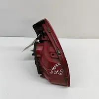 Volkswagen Tiguan Lampy tylnej klapy bagażnika 5N0945094H