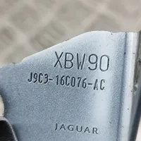 Jaguar E-Pace Supporto di montaggio del parafango J9C316150AC