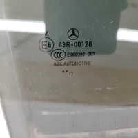 Mercedes-Benz CLA C117 X117 W117 Vetro del finestrino della portiera posteriore A1177350410