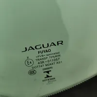 Jaguar F-Pace Szyba przednia / czołowa T4A16302