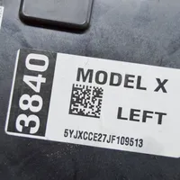 Tesla Model X Oven ohjainlaite/moduuli 103722200E