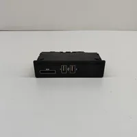Mercedes-Benz C W205 USB socket connector A2138200401