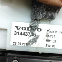 Volvo XC60 Priekinių vietų apšvietimo žibintas 31479142