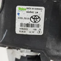 Toyota Auris E180 Światło przeciwmgłowe przednie 8122002110