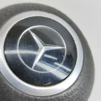 Mercedes-Benz Vito Viano W639 Ātrumu pārslēgšanas sviras dekoratīvā apdare (āda, uzgalis) A6392600668