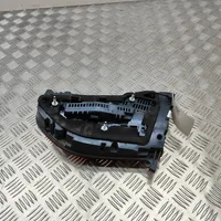 BMW 7 G11 G12 Luci posteriori del portellone del bagagliaio 7342967