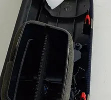 Lexus UX Boîte à gants garniture de tableau de bord 5540276020