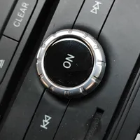 Mercedes-Benz CLA C117 X117 W117 Unité principale radio / CD / DVD / GPS A2469008819