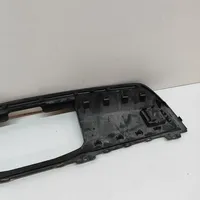 Audi Q8 Rivestimento della parte inferiore del paraurti posteriore 4M8807568