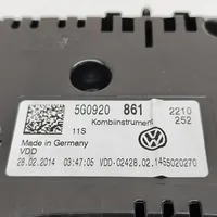 Volkswagen Golf VII Licznik / Prędkościomierz 5G0920861