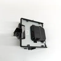 Toyota Hilux (AN120, AN130) GPS-pystyantenni 868600K040