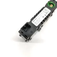 Skoda Enyaq iV Gniazdo / Złącze USB 657035736A
