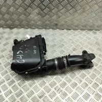 Mercedes-Benz C W205 Boîtier de filtre à air A2760940697