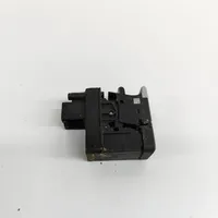 Volkswagen Touareg II Hand parking brake switch 7P2927225A