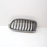 BMW 3 F30 F35 F31 Front bumper upper radiator grill 7260497