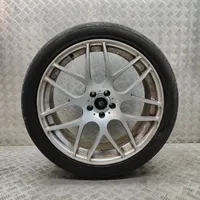 Porsche Macan R21 alloy rim 