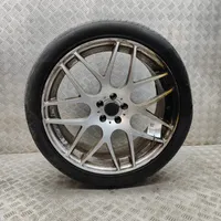 Porsche Macan R21 alloy rim 