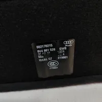 Audi A3 S3 8V Tavaratilan kaukalon tekstiilikansi 8V4861529