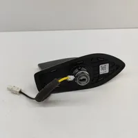 Nissan Juke II F16 GPS-pystyantenni 282086PA1B