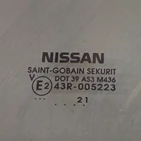 Nissan Juke II F16 Vitre de fenêtre porte arrière 823006PA1A