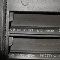 Volkswagen Tiguan Convogliatore ventilatore raffreddamento del radiatore 1K0121223