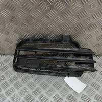 Volkswagen Touareg II Grille inférieure de pare-chocs avant 7P6853666A