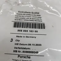 Porsche Cayenne (9Y0 9Y3) Support serrure de loquet coffre 95880516300
