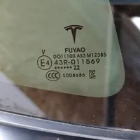 Tesla Model Y Takasivuikkuna/-lasi 160080900A