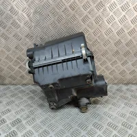 Toyota Land Cruiser (J150) Scatola del filtro dell’aria 1770111630