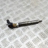 Volkswagen Transporter - Caravelle T5 Injecteur de carburant 03L130277C