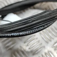 Porsche Macan Système poignée, câble pour serrure de capot 95B823535