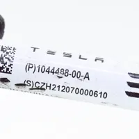 Tesla Model 3 Стабилизатор 104448800A