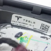 Tesla Model 3 Ohjauspyörä 110532499D