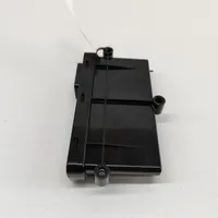 Tesla Model X Aizmugurējo bremžu (EMF) vadības bloks 100761800E