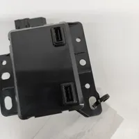 Tesla Model 3 Moduł / Sterownik USB 109329500A