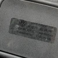 Volkswagen Golf VII Tavarahyllyn kansi 5G9867871G