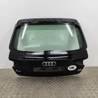 Audi A4 S4 B9 Tylna klapa bagażnika 8W9827025B